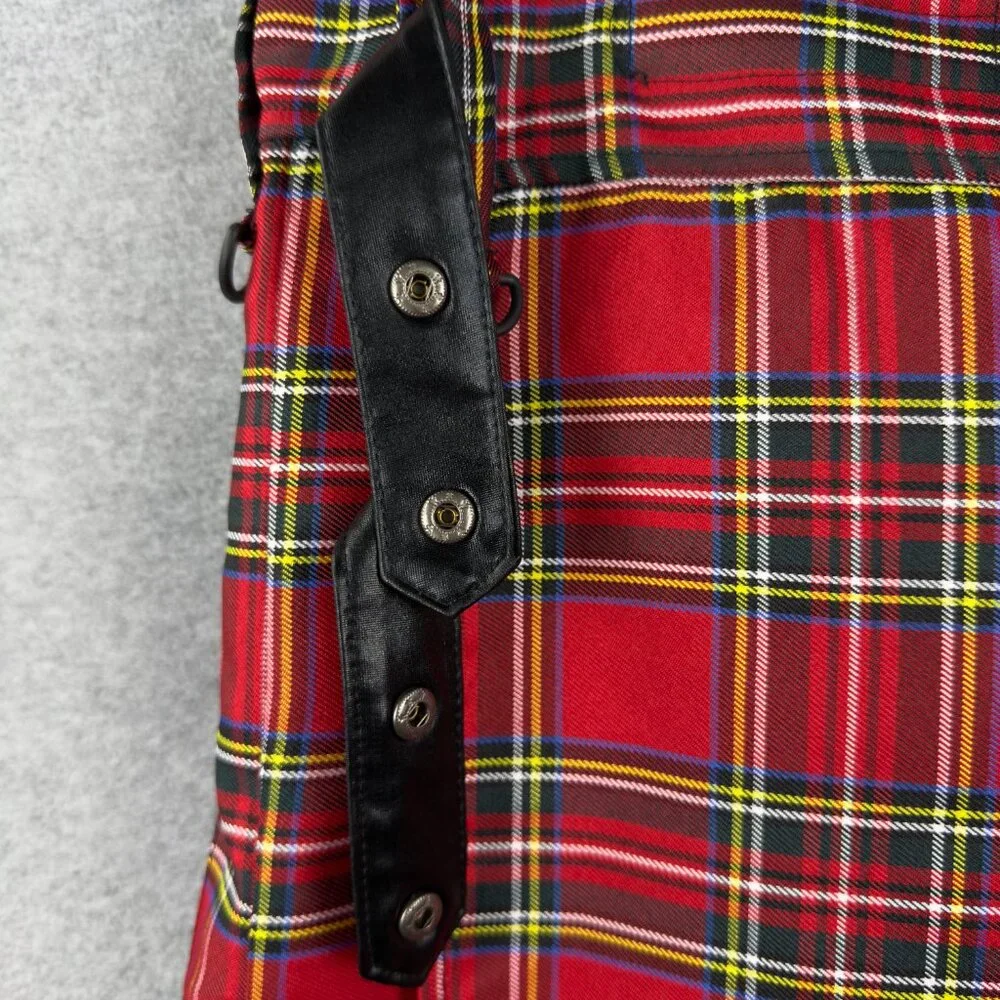 Red Plaid Utility Kilt-Style Mini Skirt, Belted + Snap Pockets, Large - Picture 5 of 9